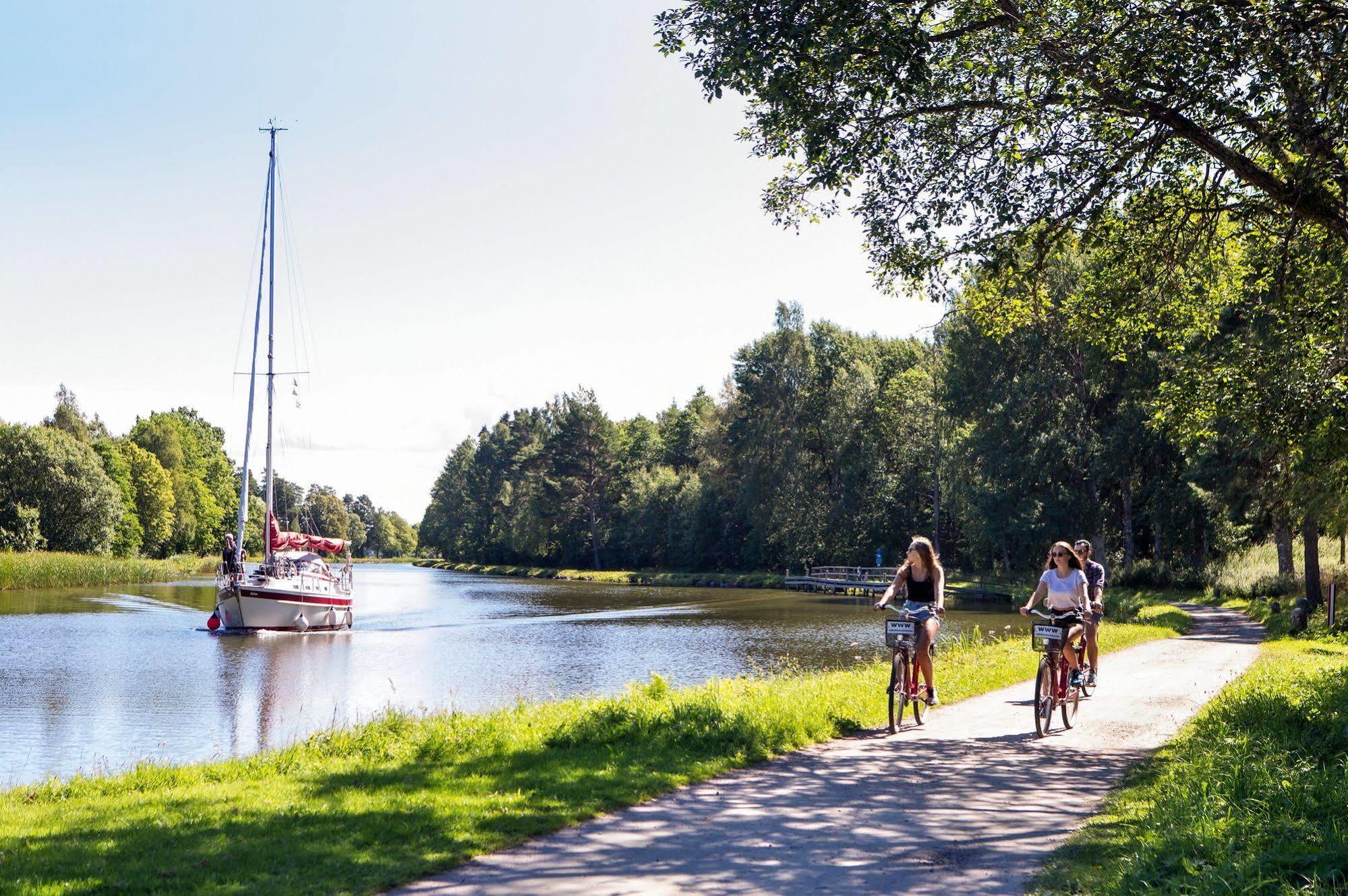 Perssons I Backens Pensionat- Sjoetorps Vandrarhem & Rum Exterior foto