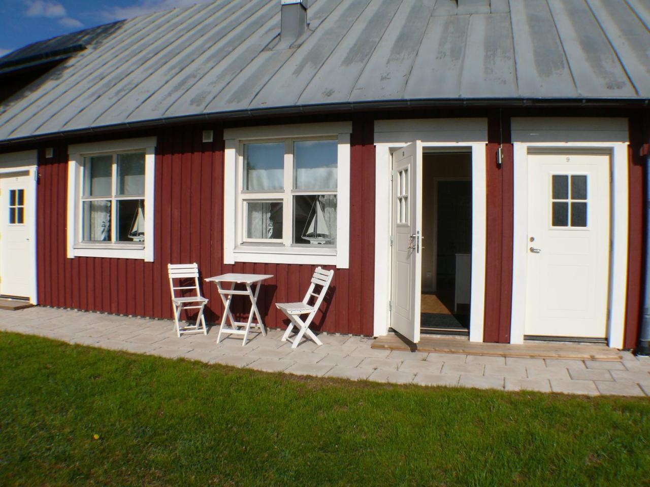 Perssons I Backens Pensionat- Sjoetorps Vandrarhem & Rum Exterior foto